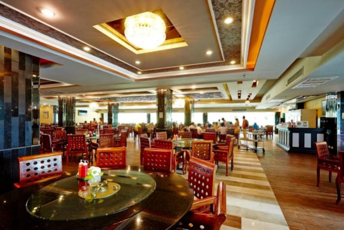 Ease Jomtien Hotel Ngoại thất bức ảnh